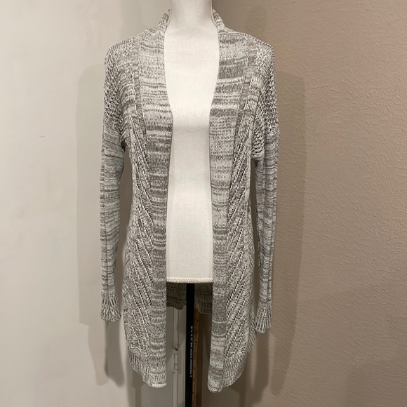 Leo & Nicale Open Long Sleeve Sweater Vest - M - Picture 1 of 9